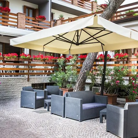 Capanna D'oro Dependance Otel 3*