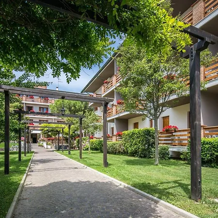 Otel Capanna D'oro Dependance 3*
