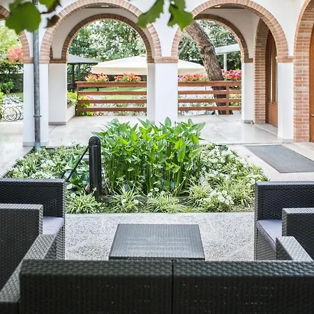 Capanna D'oro Dependance 3* Lignano Sabbiadoro