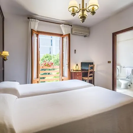 Hotel Capanna D'oro Dependance 3*