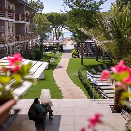 Hotel Capanna D'oro Dependance 3*